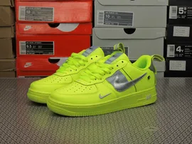nike air force 1 ’07 LV8 utility volt
